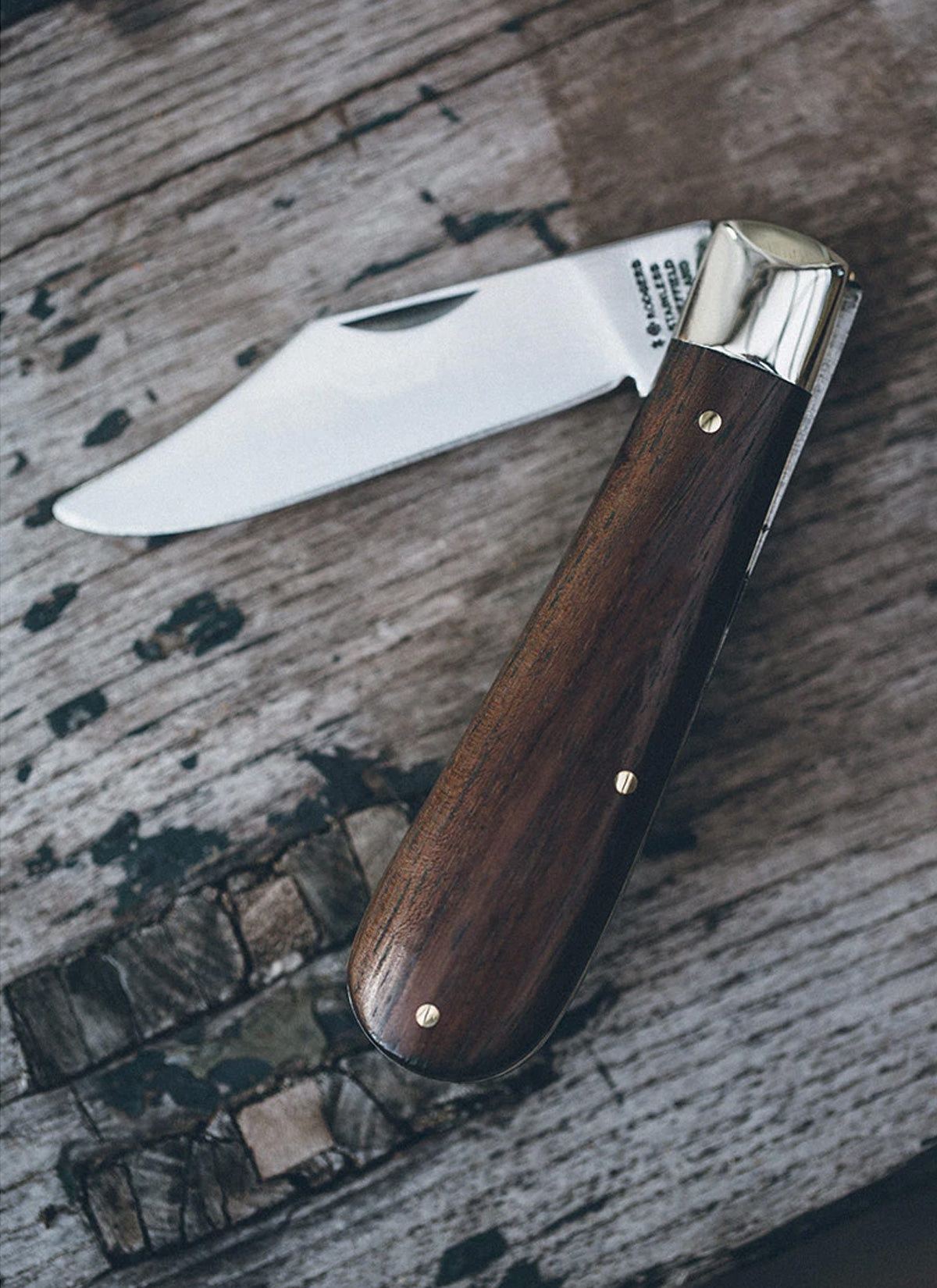 British Made Pocket Knife - Rosewood